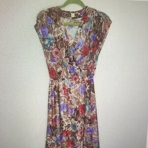 Vintage Floral Midi Dress in Brown with Red & Purple Roses